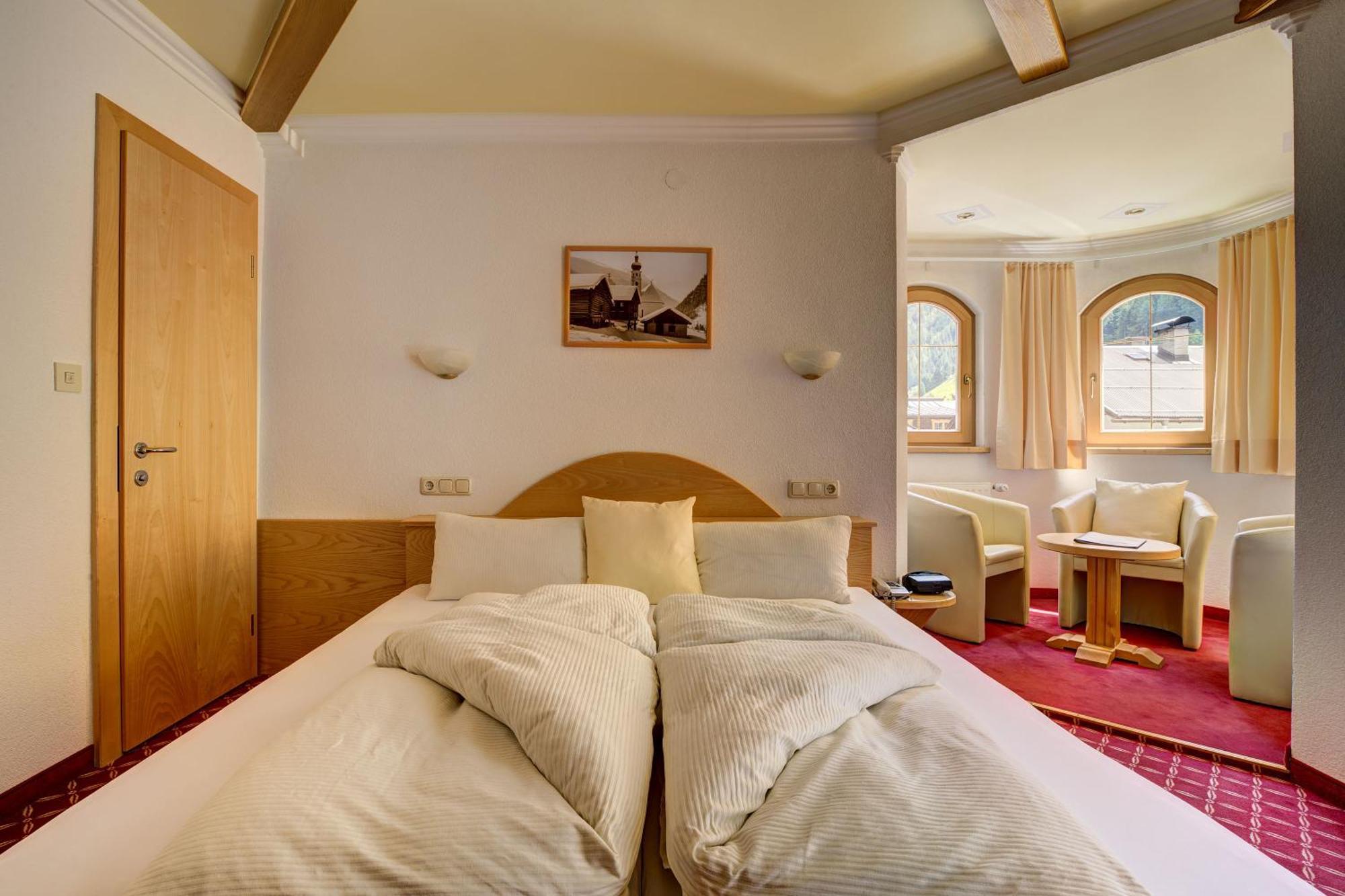 Hotel Enzian Paznaun ゼー エクステリア 写真