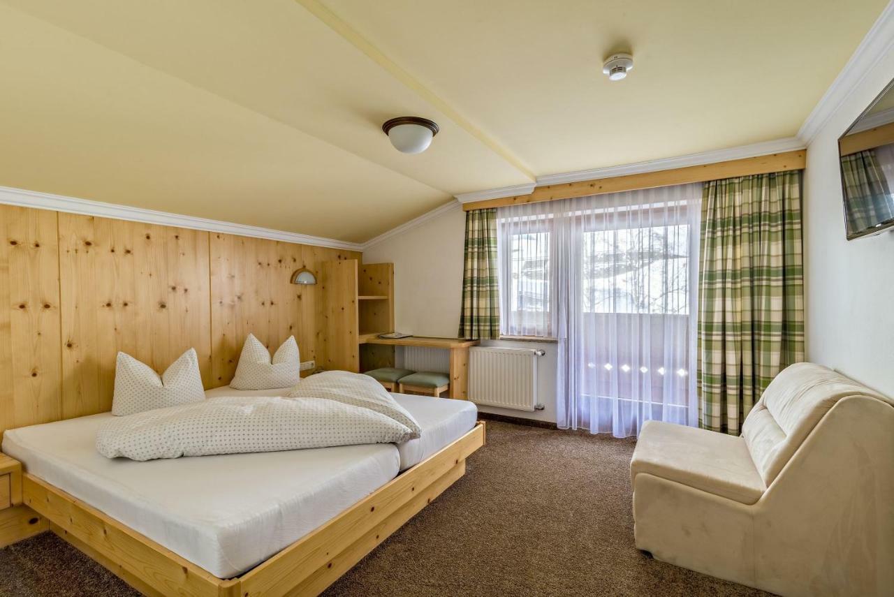 Hotel Enzian Paznaun ゼー エクステリア 写真
