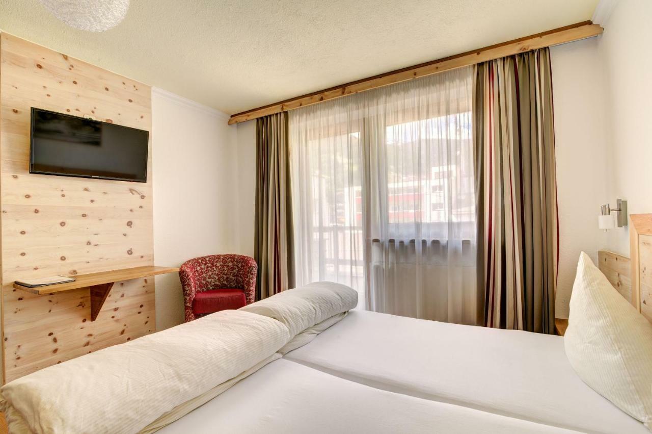Hotel Enzian Paznaun ゼー エクステリア 写真